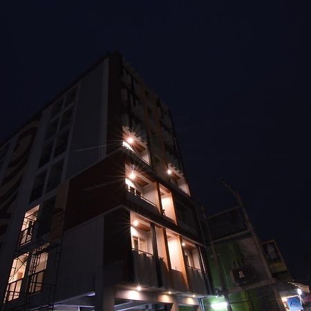 Ud Capital Hotel Udon Thani Ngoại thất bức ảnh